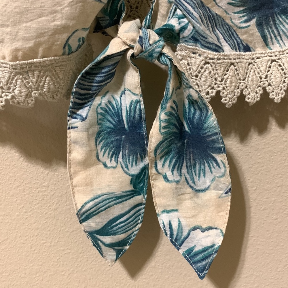 Miss Me Women’s Floral Print Lace Trim Cami-Size M NWT - Picture 4 of 10